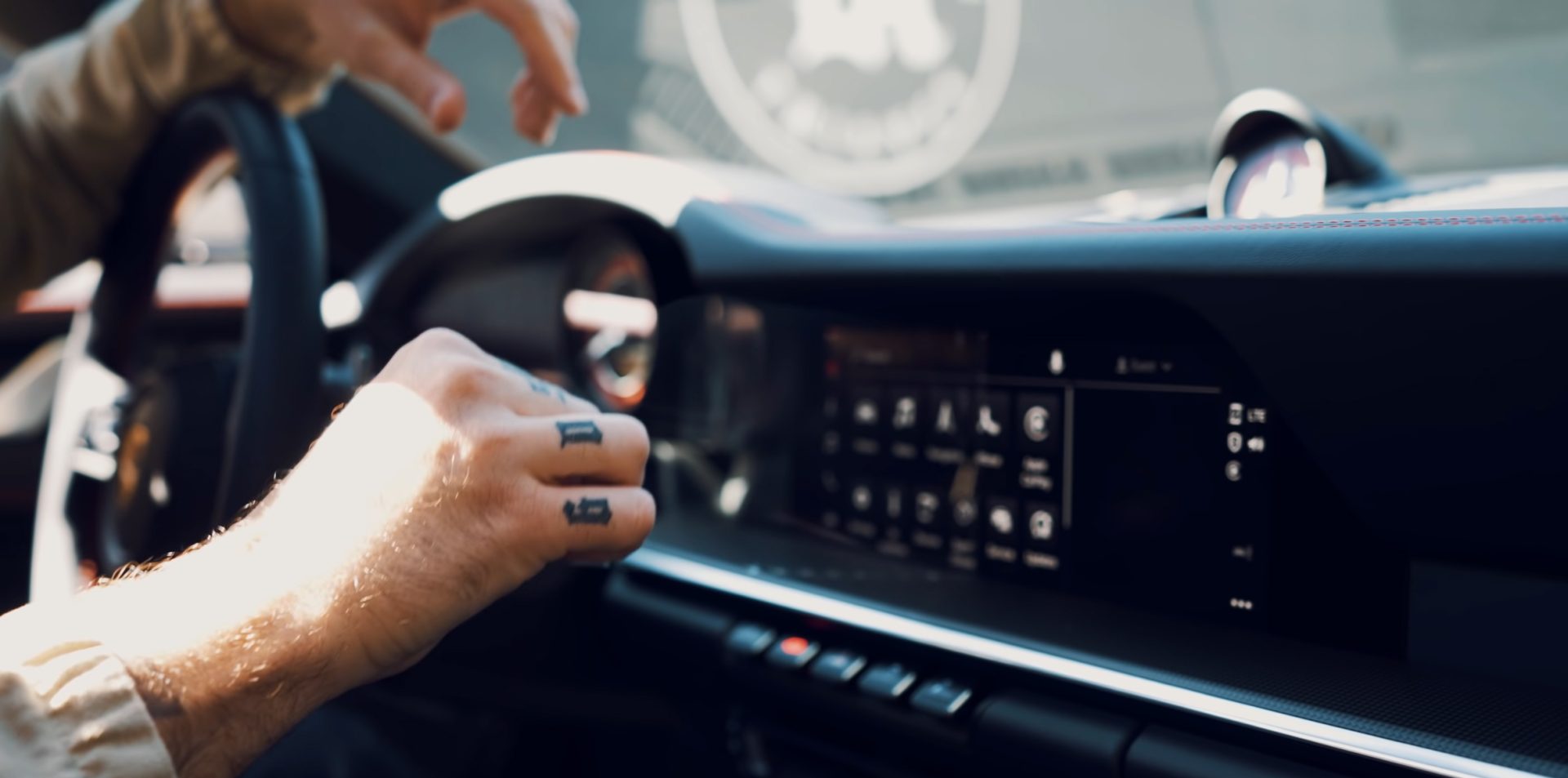 Nadeshot Unveils his Porsche 911 Turbo S 2022