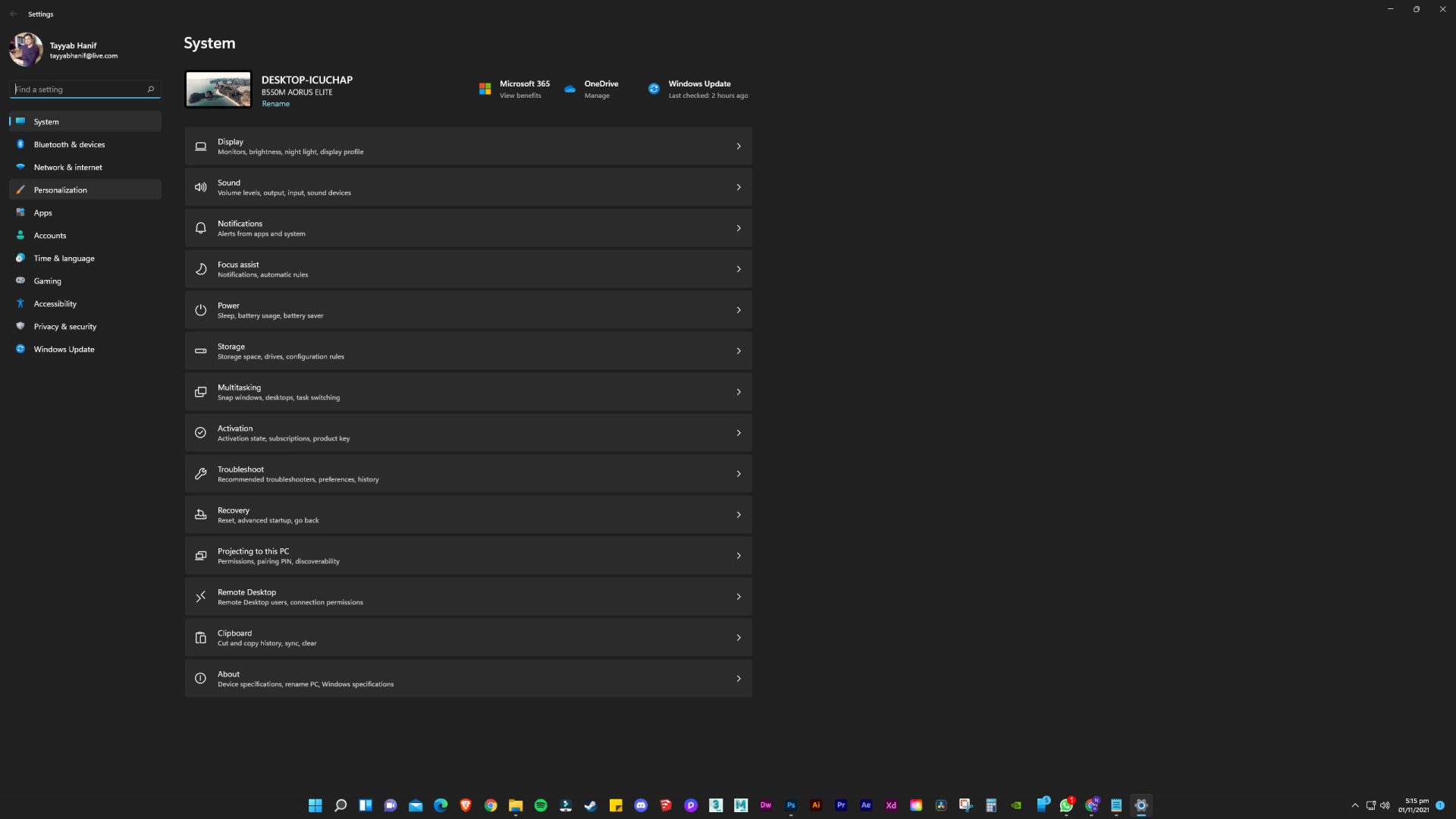 Method of changing taskbar from white to black in win11