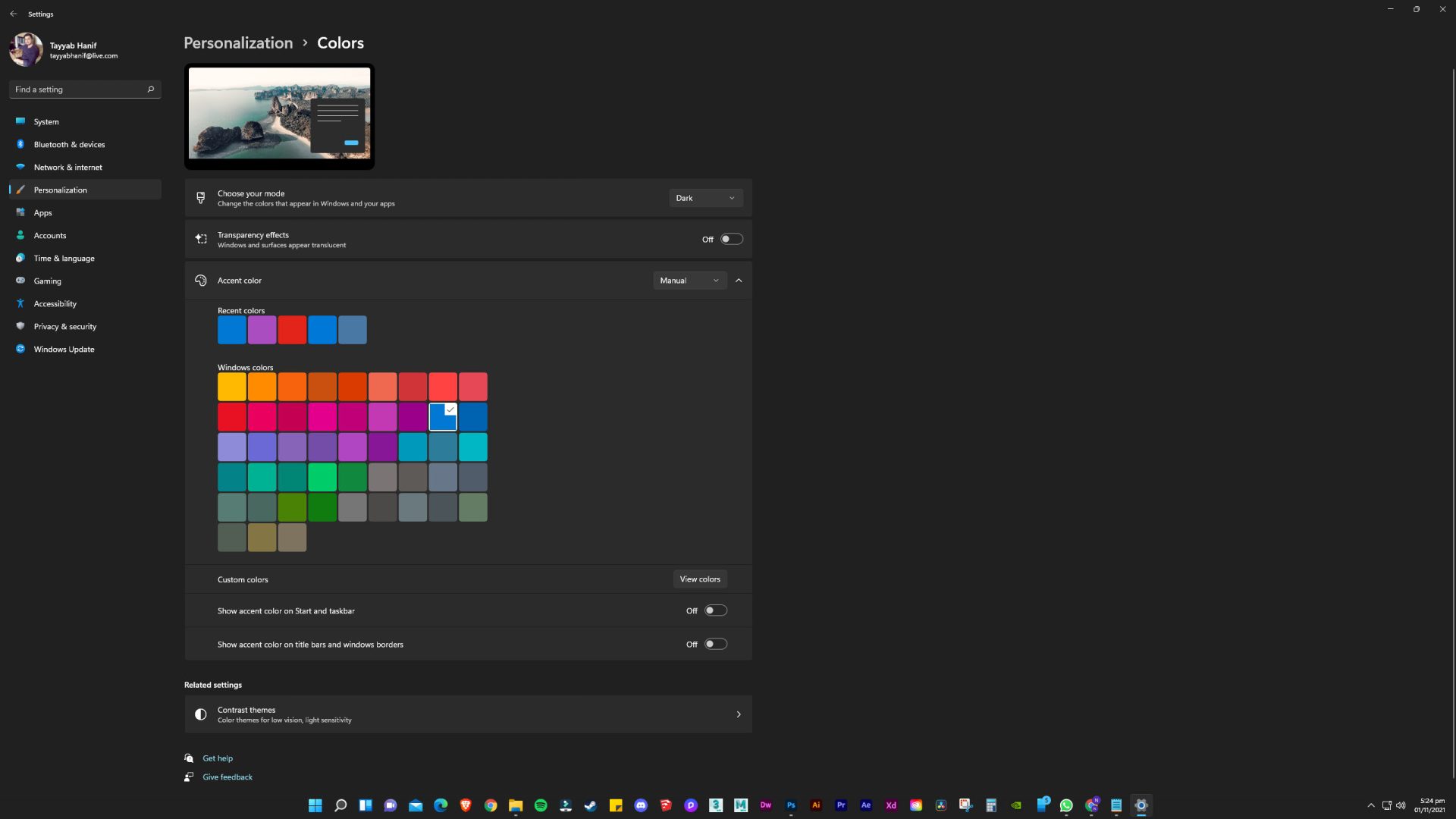 Method of changing taskbar from white to black in win11