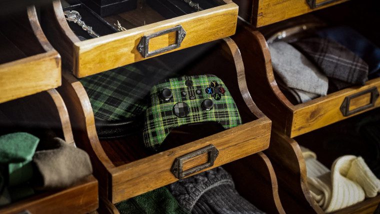 Ultra Rare Tartan Xbox Controller For 20th Anniversary of Xbox in Scotland