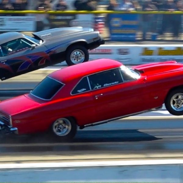 Drag Racing Car